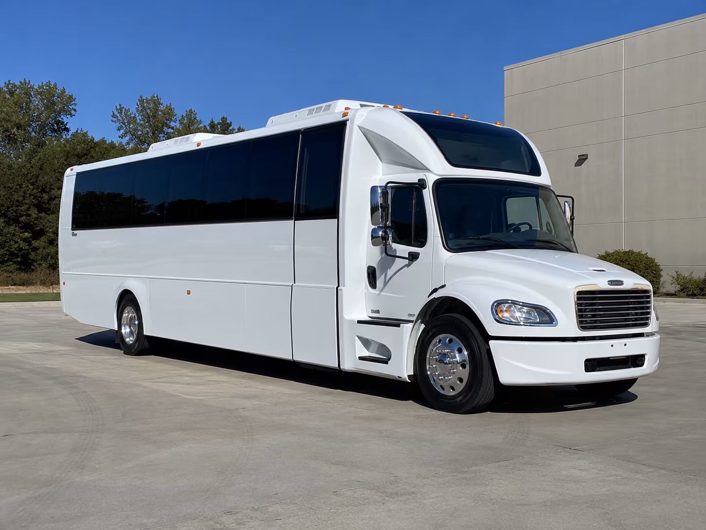 scottsdale 28 passenger party bus